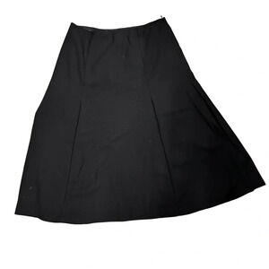 Talbots Womens 14 Wool 100% Black Skirt Made of Italian Fabric Lined‎